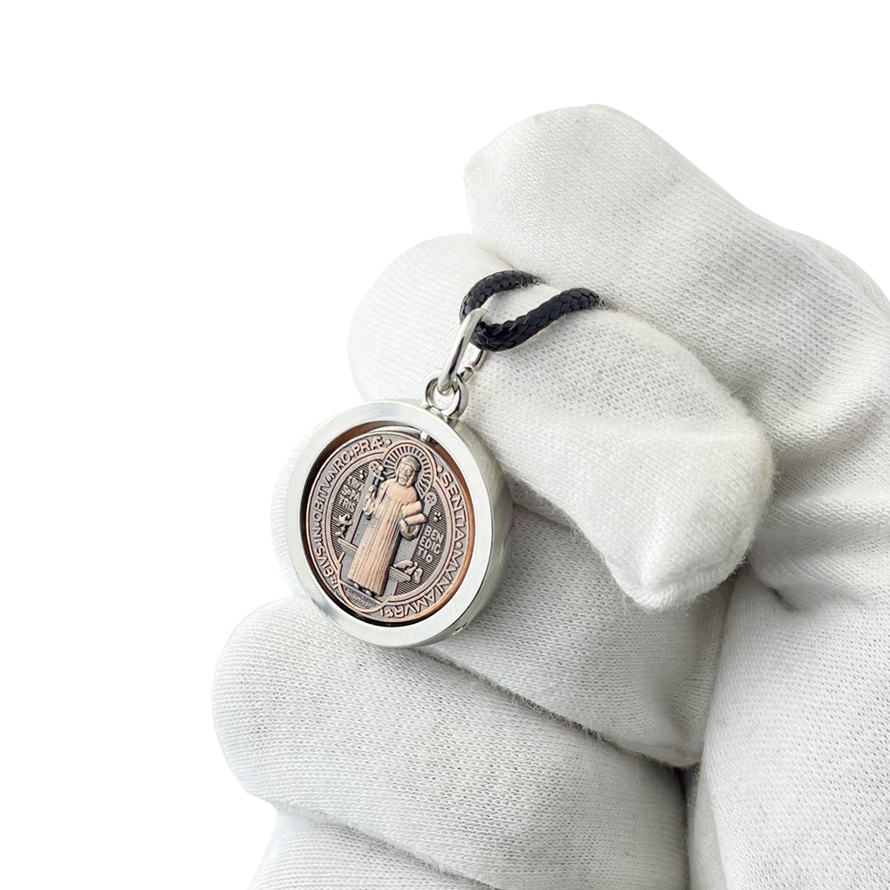 Jewelry & Watches Vitopoulos Reviews - Neue St. Benedikt Medaillen-Halskette Katholisches Schutzkreuz-Anhänger