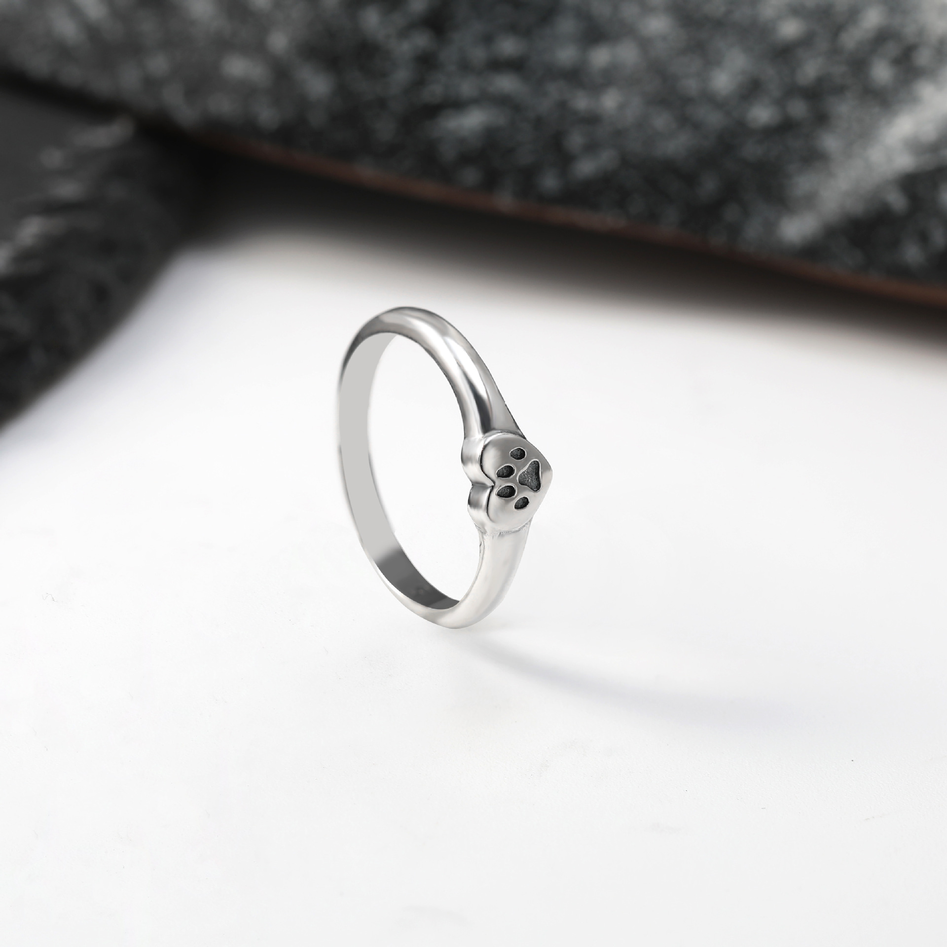 S925 Silber Hohler Pfotenabdru – Minimalist Ring Stackable Bewertung und Preis