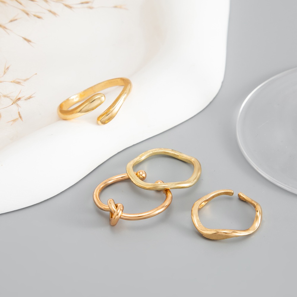 4-teiliges Set Modische Knoten – Minimalist Ring Stackable Bewertung und Preis